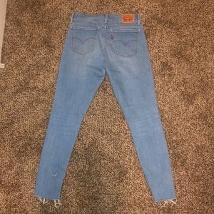 Levi’s Jeans